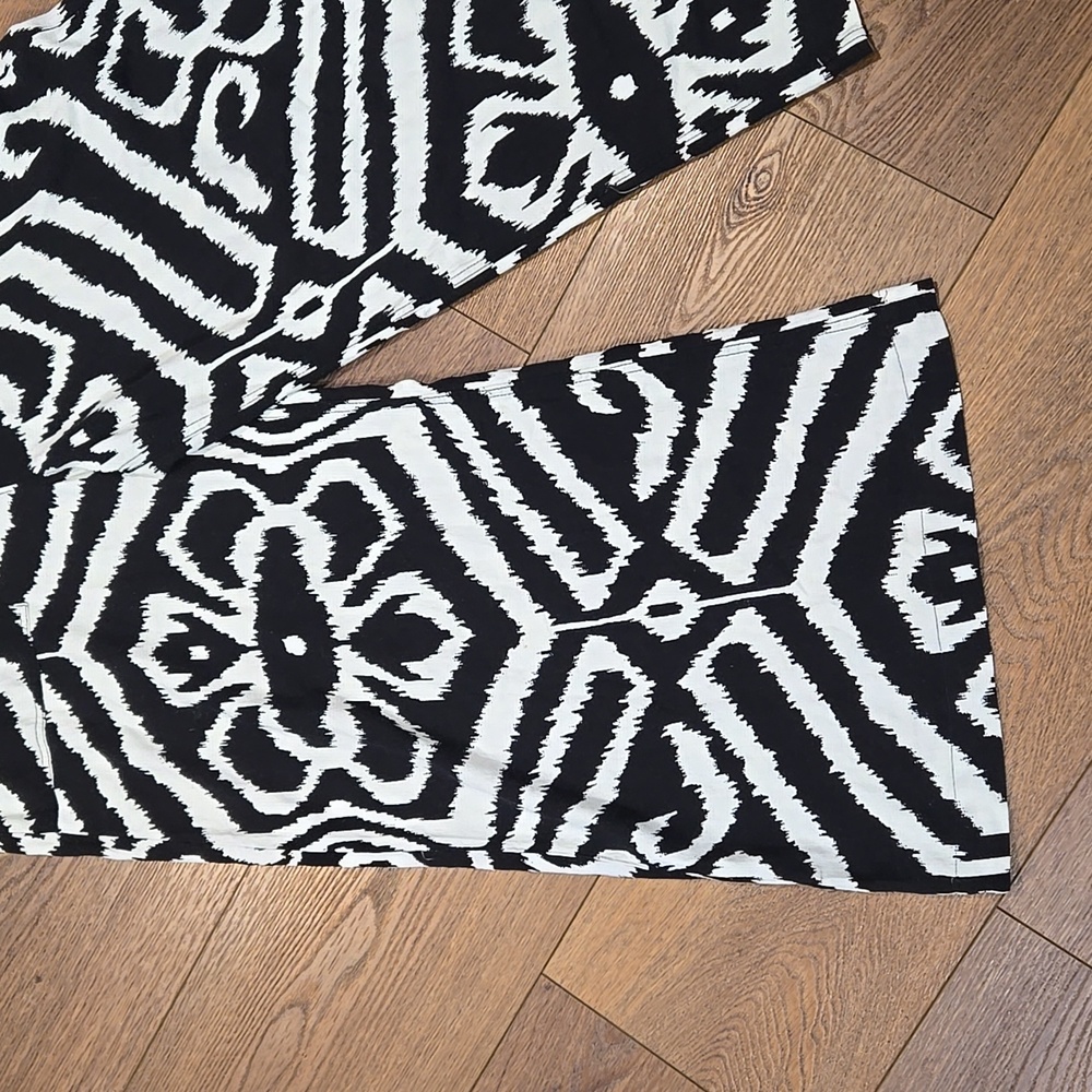 ANTHROPOLOGIE CONSTANCE BLACK AND WHITE WIDE LEG OVERALLS SIZE MED.   #7354 - Picture 3 of 10